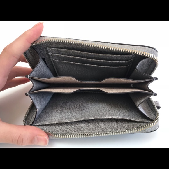 Grey Michael Kors Wristlet - Picture 6 of 8